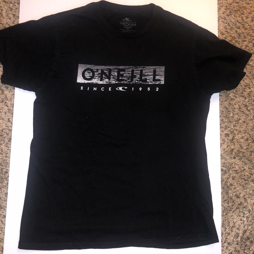 Black O’Neil shirt